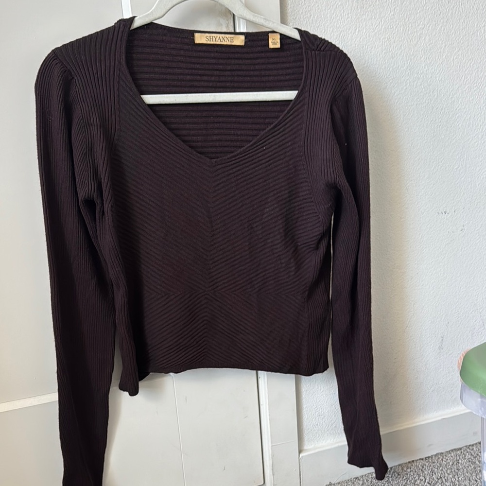 Women's brown  Ribbed V-Neck Top